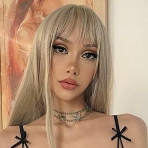 Meet your Posher, Ariel